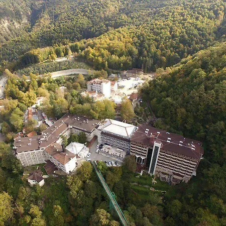 Oylat Kaplicalari Asiyan Hotel